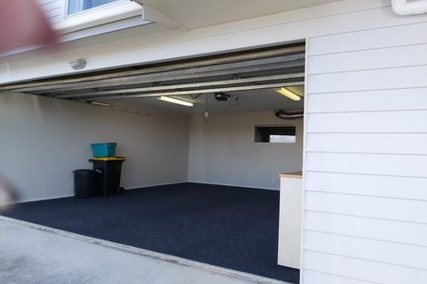 Photo of property in 7d Marjory Close, Broadmeadows, Wellington, 6035