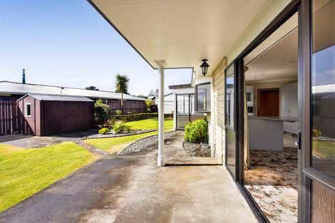 Photo of property in 14 Pohutukawa Drive, Opunake, 4616