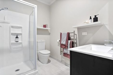 Photo of property in 18 Kerewhenua Crescent, Hobsonville, Auckland, 0616