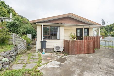 Photo of property in 20 Mill Street, Maitai, Nelson, 7010
