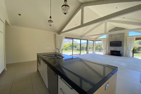 Photo of property in 7 Skye Lane, Jacks Point, Queenstown, 9371