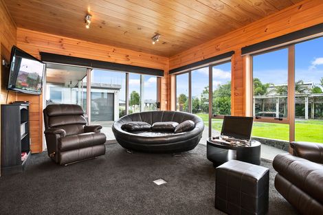 Photo of property in 7 Leeward Drive, Whitianga, 3510