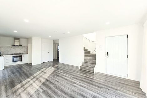 Photo of property in 75b Andrew Road, Howick, Auckland, 2010