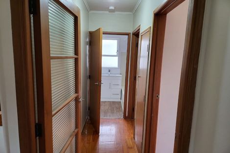 Photo of property in 67 Beeston Crescent, Manurewa, Auckland, 2102