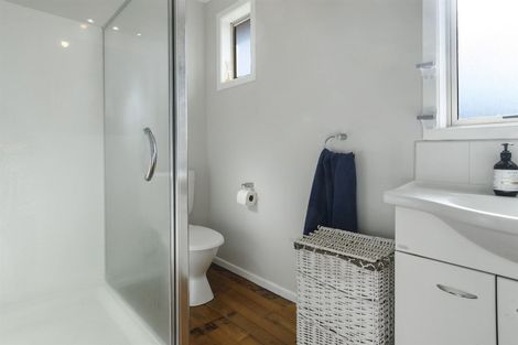 Photo of property in 15 Dunlop Road, Te Puke, 3119