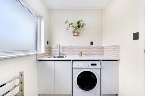 Photo of property in 2/49 Clendon Avenue, Papatoetoe, Auckland, 2025