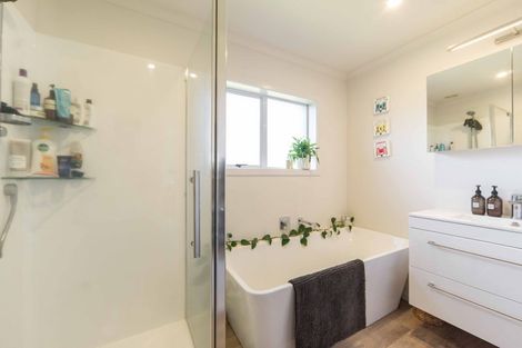 Photo of property in 33 Mckain Place, Fitzroy, Hamilton, 3206