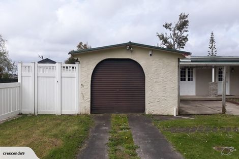 Photo of property in 5 Denver Avenue, Sunnyvale, Auckland, 0612