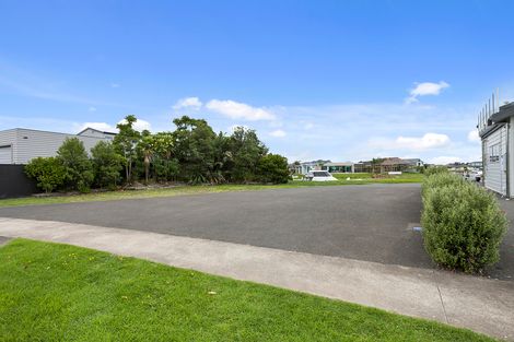 Photo of property in 5 Leeward Drive, Whitianga, 3510
