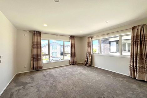 Photo of property in 21 Calcite Avenue, Flat Bush, Auckland, 2019