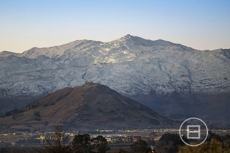 Photo of property in 8 Big Valley Drive, Jacks Point, Queenstown, 9371