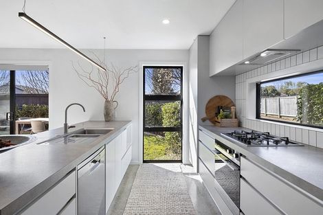 Photo of property in 276b Frankley Road, Ferndale, New Plymouth, 4310