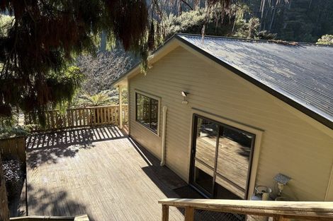 Photo of property in 66a Elmslie Road, Pinehaven, Upper Hutt, 5019