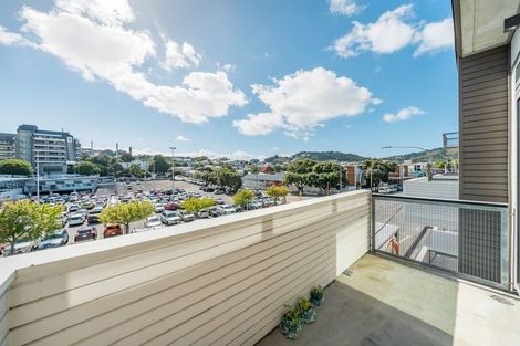 Photo of property in Masina Apartments, 309/80 Riddiford Street, Newtown, Wellington, 6021