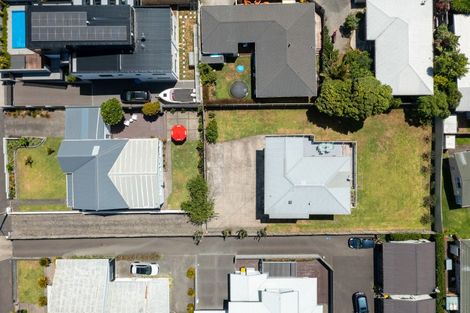 Photo of property in 19a Beach Street, Fitzroy, New Plymouth, 4312