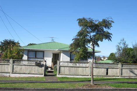 Photo of property in 1 Frances Street, Manurewa, Auckland, 2102
