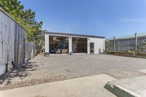 Photo of property in 14 Tohora Place, Spotswood, New Plymouth, 4310