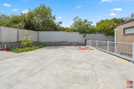 Photo of property in 2 Mikoikoi Crescent, Mangere Bridge, Auckland, 2022