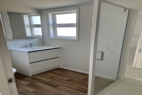 Photo of property in 23 Queens Drive, Kilbirnie, Wellington, 6022