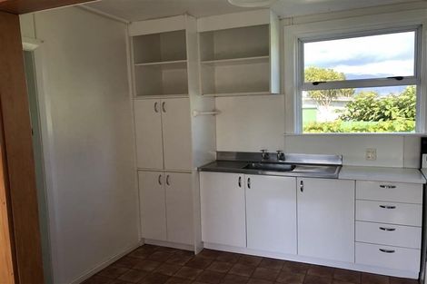 Photo of property in 48 Peel Street, Westport, 7825