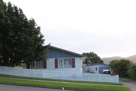 Photo of property in 26 Invercargill Drive, Kelson, Lower Hutt, 5010