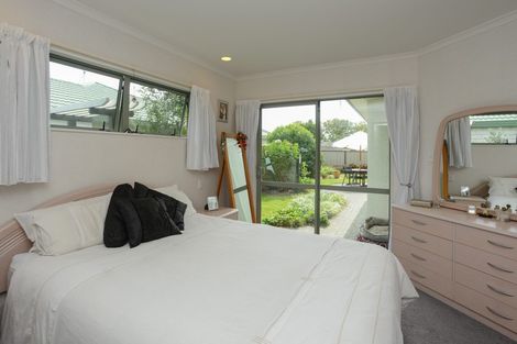 Photo of property in 12 Flemington Place, Taradale, Napier, 4112