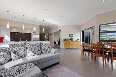 Photo of property in 4 Cotswold Place, Ohauiti, Tauranga, 3112
