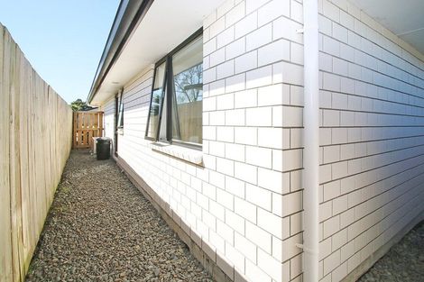 Photo of property in 1u5 Burrows Place, Frankton, Hamilton, 3204