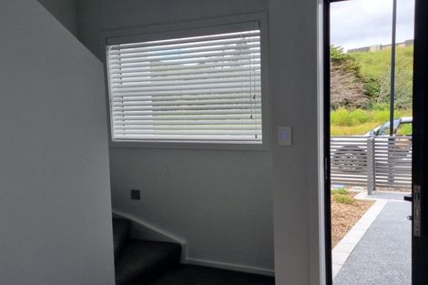 Photo of property in 40 Pateke Drive, Kenepuru, Porirua, 5022