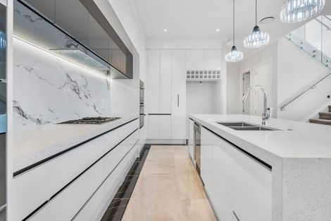 Photo of property in 76 Symes Drive, Red Beach, 0932