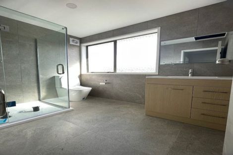 Photo of property in 3 Cade Place, Weymouth, Auckland, 2103