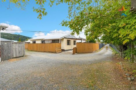 Photo of property in 1/25a Ward Street, Trentham, Upper Hutt, 5018