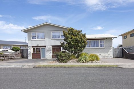 Photo of property in 31 Fergusson Street, Stoke, Nelson, 7011