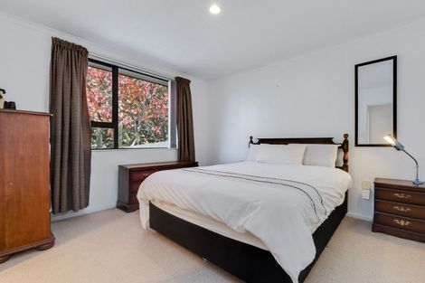 Photo of property in 30 Les Marston Place, Pukekohe, 2120