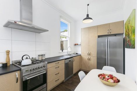 Photo of property in 6 Jeypore Street, Berhampore, Wellington, 6023