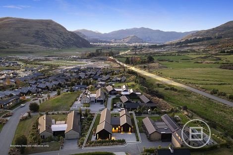 Photo of property in 8 Stockyard Lane, Jacks Point, Queenstown, 9371