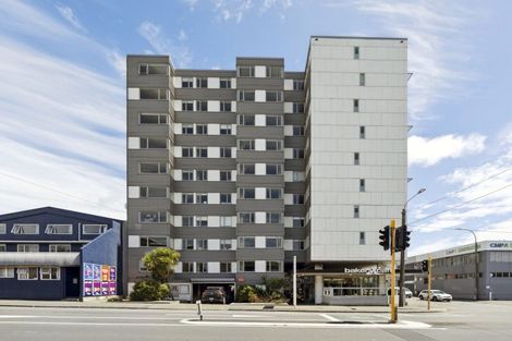 Photo of property in Cube Apartments, 7j/242 Taranaki Street, Mount Cook, Wellington, 6011