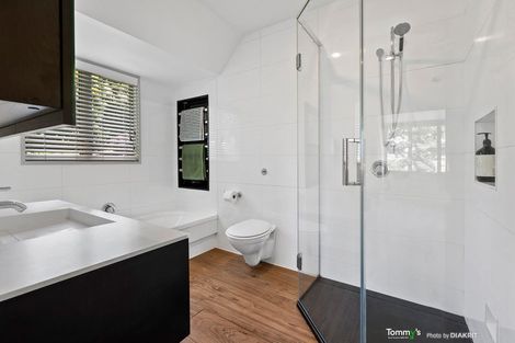 Photo of property in 15a Lower Watt Street, Wadestown, Wellington, 6012