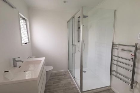 Photo of property in 41 Athena Drive, Totara Vale, Auckland, 0629