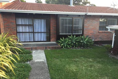 Photo of property in 1/77 Konini Road, Titirangi, Auckland, 0604