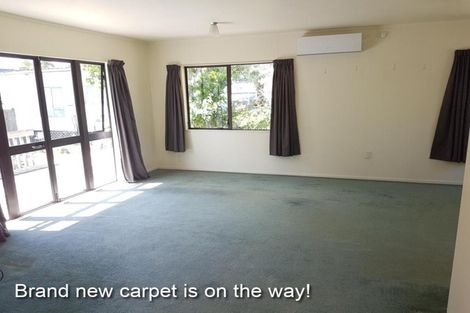 Photo of property in 26 Newington Road, Henderson, Auckland, 0612