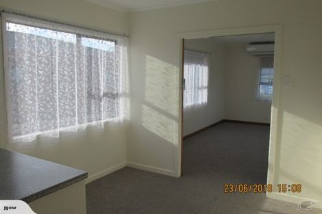Photo of property in 8a Ford Avenue, Te Kamo, Kamo, 0112