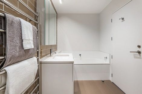 Photo of property in 12 Cochrane Road, Hobsonville, Auckland, 0616