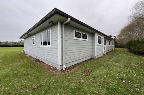 Photo of property in 171 Boord Crescent, Kumeu, 0891