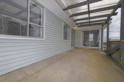 Photo of property in 207 Don Buck Road, Massey, Auckland, 0614