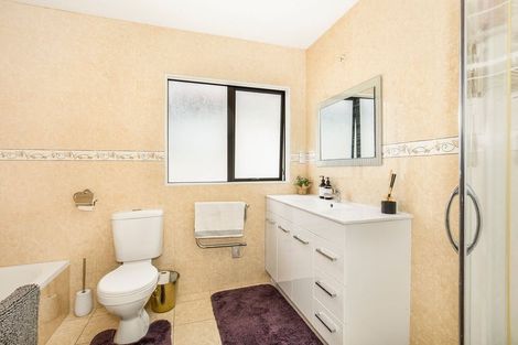 Photo of property in 21 Janway Avenue, Flat Bush, Auckland, 2016
