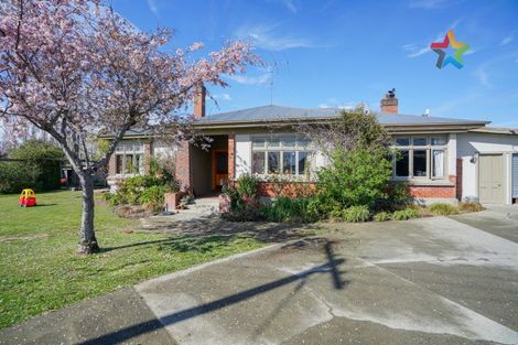 Photo of property in 1 Home Street, Winton, 9720