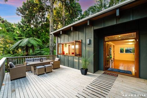 Photo of property in 78 Waima Crescent, Titirangi, Auckland, 0604