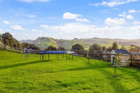 Photo of property in 871 Krippner Road, Puhoi, Silverdale, 0994