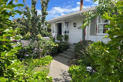 Photo of property in 38 Teoti Street, Paraparaumu Beach, Paraparaumu, 5032